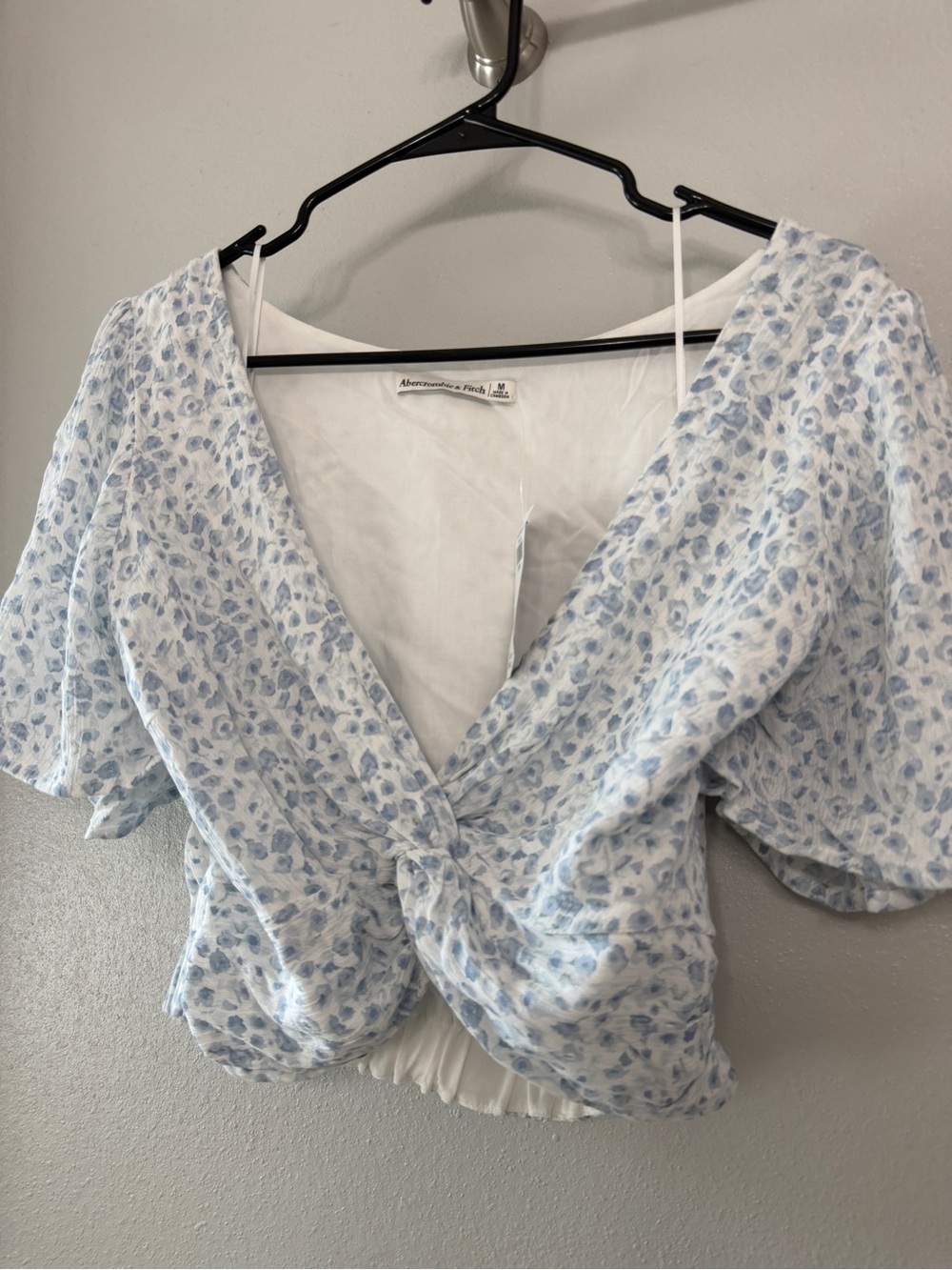 Abercrombie & Fitch Pale Blue Floral Knot-Front Blouse